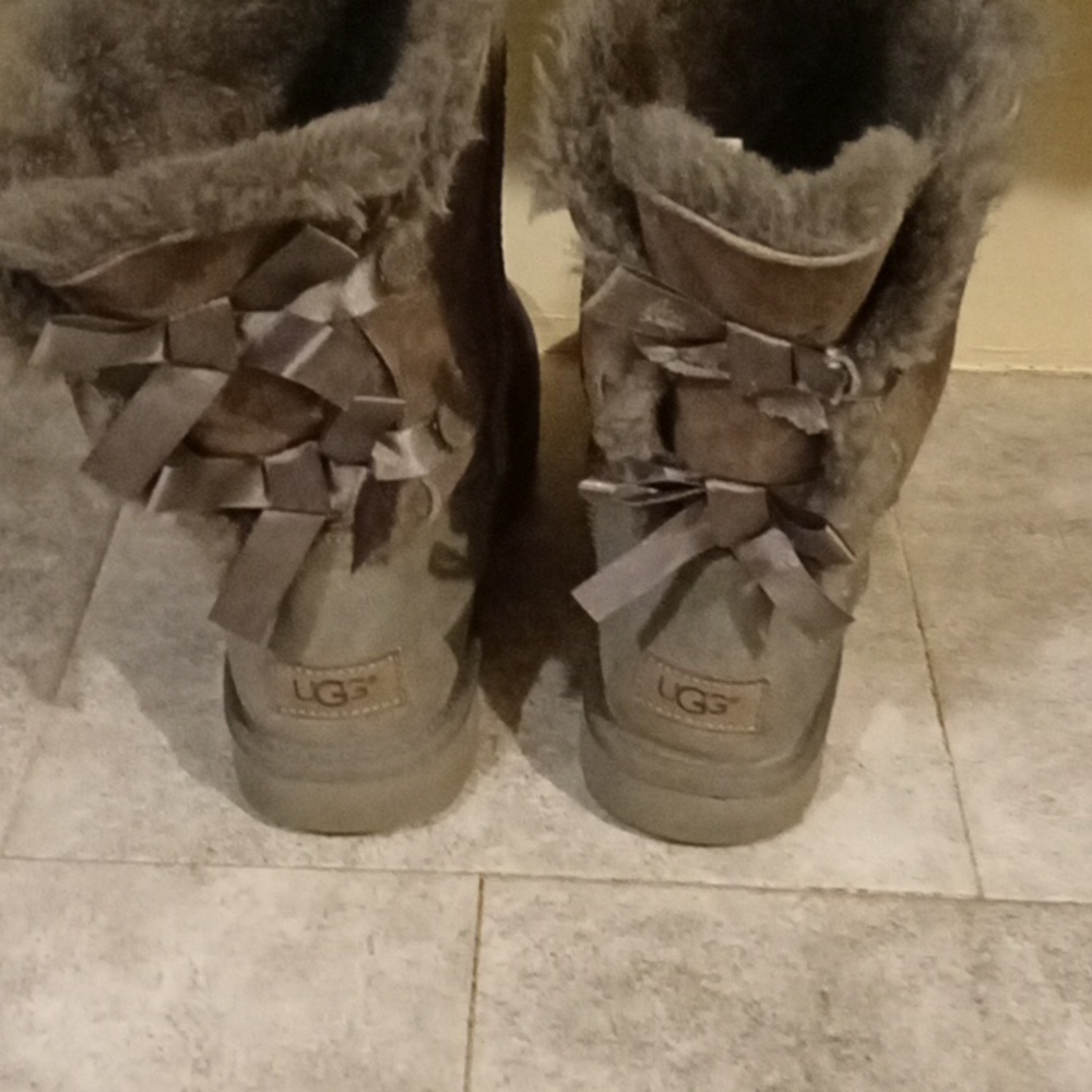 UGG boots size 10 women - Picture 4 of 6